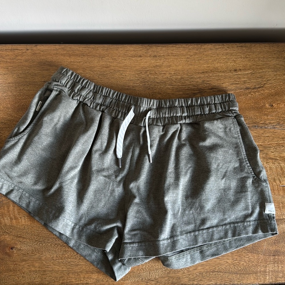 Vuori Halo Performance Shorts